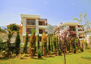 Вилла с мебелью в окружении горной природы в Анталии