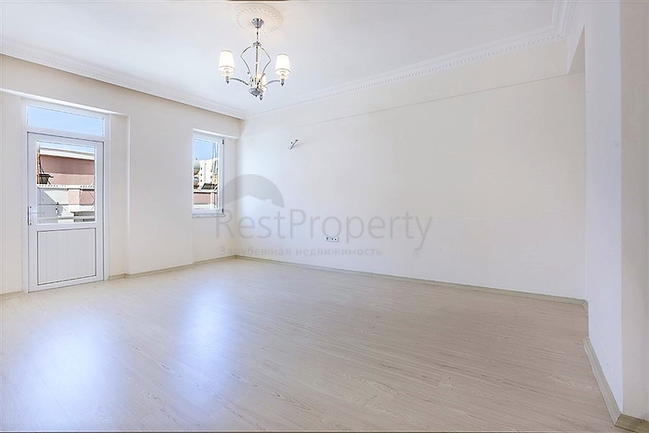 Большая квартира у моря по выгодной цене