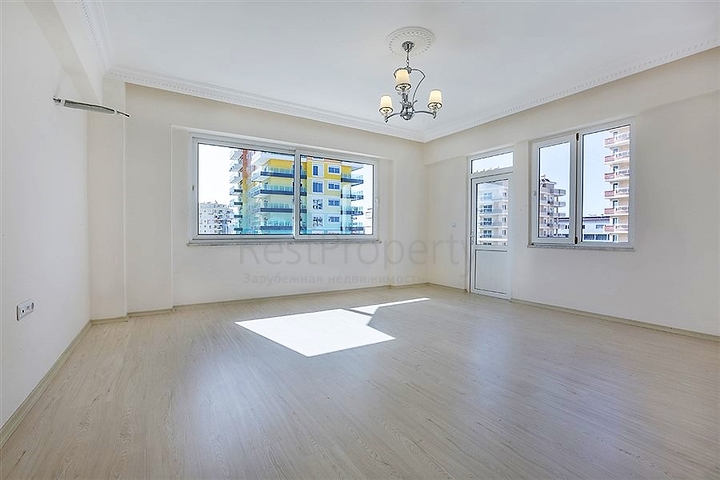 Большая квартира у моря по выгодной цене