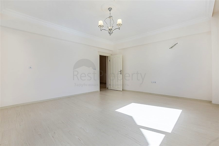 Большая квартира у моря по выгодной цене