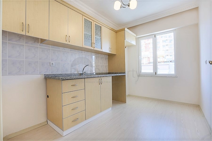 Большая квартира у моря по выгодной цене