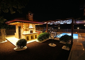 Меблированная уютная вилла с видом на море