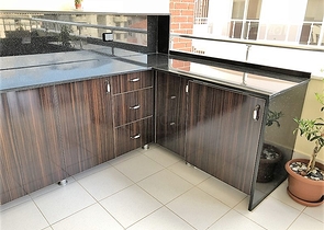 Меблированные апартаменты на первой линии в Махмутларе