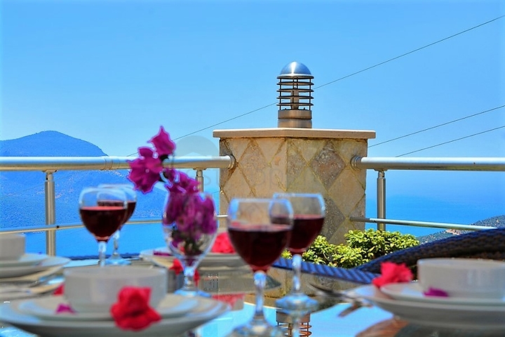 Меблированная вилла в атмосферном Калкане