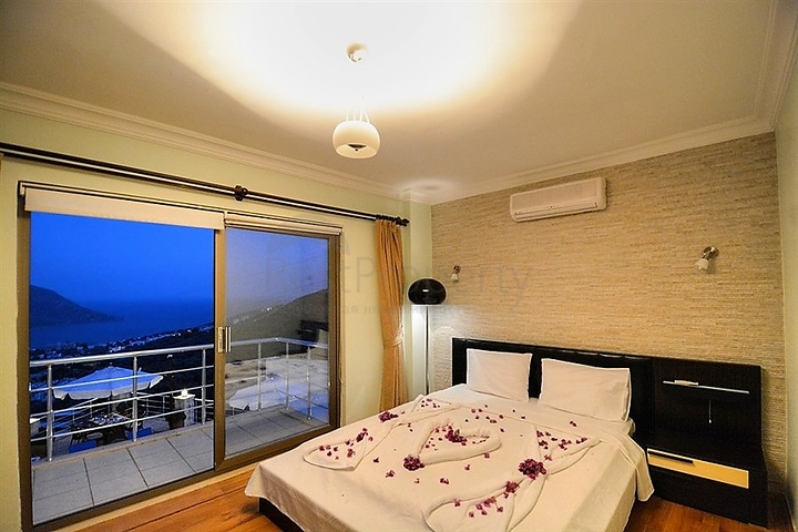 Меблированная вилла в атмосферном Калкане