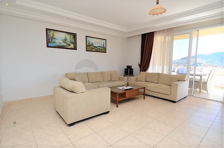 Меблированные апартаменты 2+1 в центре Алании