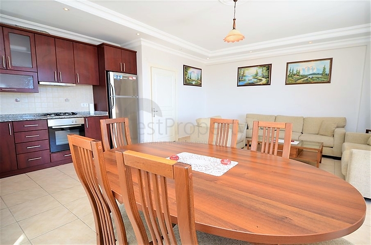 Меблированные апартаменты 2+1 в центре Алании