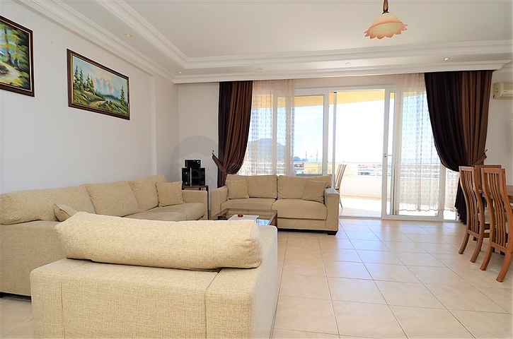 Меблированные апартаменты 2+1 в центре Алании