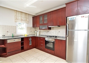 Меблированные апартаменты 2+1 в центре Алании