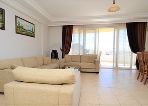 Меблированные апартаменты 2+1 в центре Алании