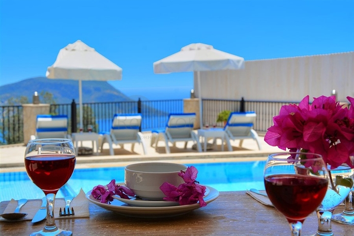 Уютная двухэтажная вилла в Калкане