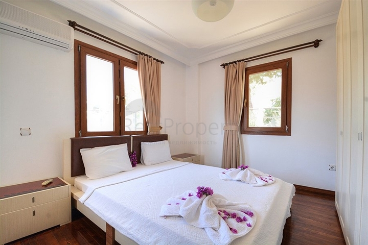 Уютная двухэтажная вилла в Калкане