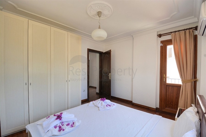 Уютная двухэтажная вилла в Калкане