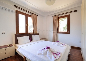 Уютная двухэтажная вилла в Калкане