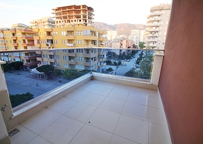 Апартаменты в новом комплексе Махмутлара