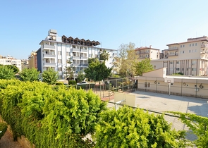 Трёхкомнатные апартаменты в районе Оба