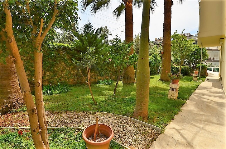 Двухкомнатные апартаменты в центре по выгодной цене