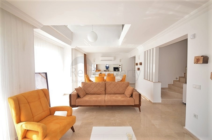 Трехэтажная вилла в районе Оваджик, Фетхие