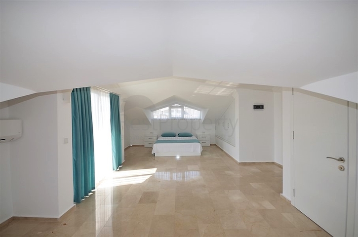 Трехэтажная вилла в районе Оваджик, Фетхие