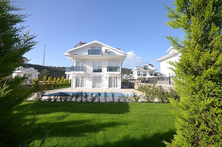 Трехэтажная вилла в районе Оваджик, Фетхие