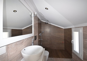 Трехэтажная вилла в районе Оваджик, Фетхие