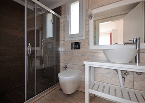 Трехэтажная вилла в районе Оваджик, Фетхие