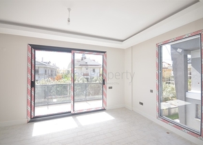 Новая трехэтажная вилла в центре Фетхие