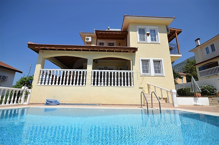 Меблированная вилла в Оваджик, Фетхие