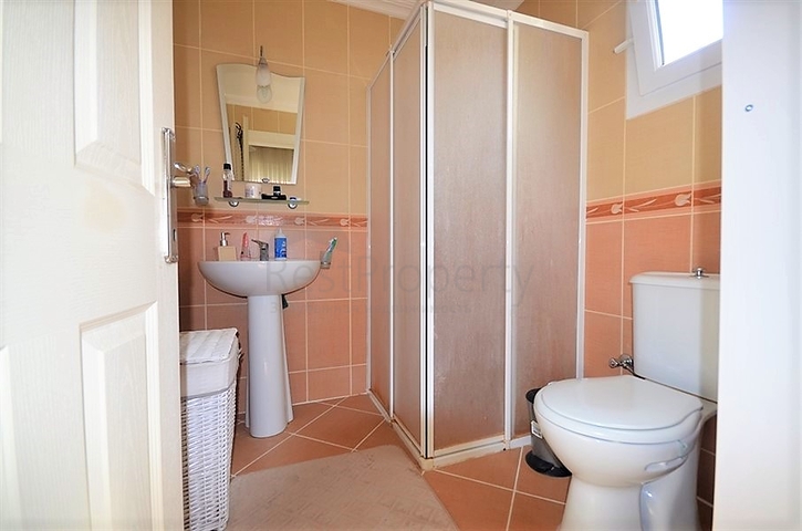 Двухэтажная меблированная вилла в Чалыш, Фетхие