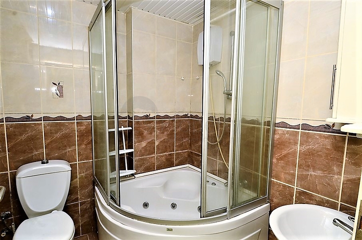 Трехкомнатные апартаменты в Махмутларе