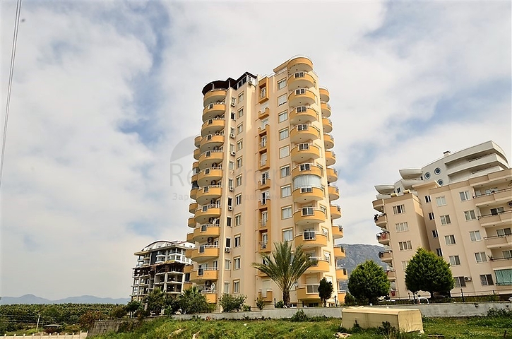 Трехкомнатные апартаменты в Махмутларе