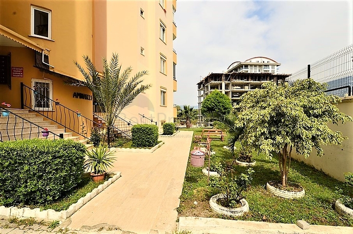 Трехкомнатные апартаменты в Махмутларе