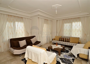 Трехкомнатные апартаменты в Махмутларе