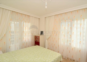 Трехкомнатные апартаменты в Махмутларе