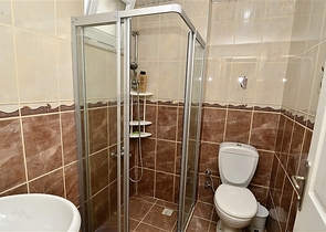 Трехкомнатные апартаменты в Махмутларе