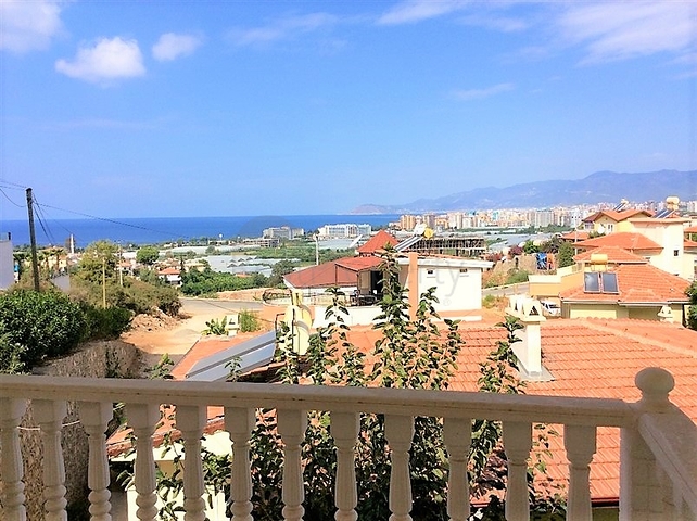 Двухэтажная вилла в районе Каргыджак