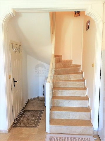 Двухэтажная вилла в районе Каргыджак