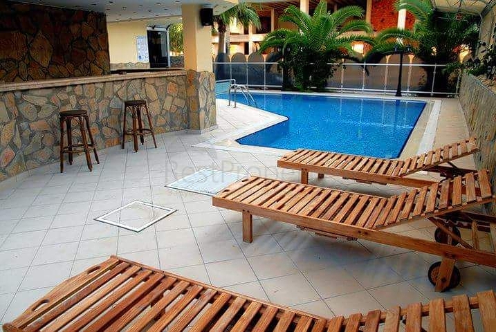 Отель на 25 номеров в Гюрсу Коньяалты 150 м до моря