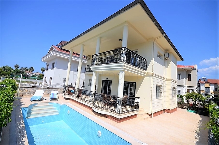 Меблированная вилла в Чалыш, Фетхие