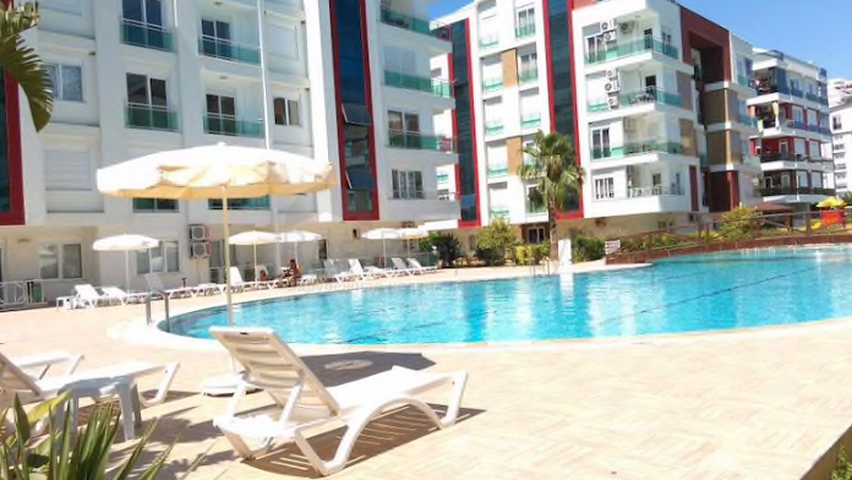 Квартира 1+1 с мебелью в комплексе в Коньяалты Анталья 