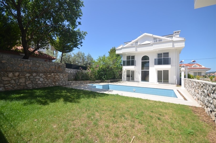 Трехэтажная вилла в Фетхие