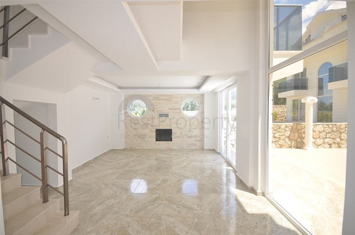 Трехэтажная вилла в Фетхие