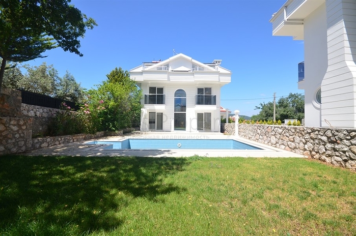 Трехэтажная вилла в Фетхие