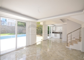 Трехэтажная вилла в Фетхие