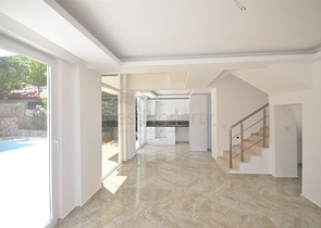 Трехэтажная вилла в Фетхие