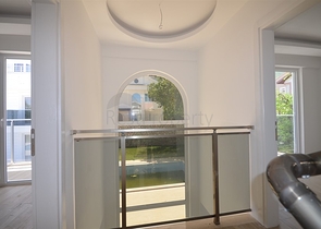 Трехэтажная вилла в Фетхие