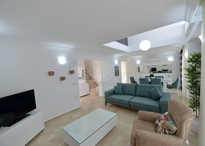 Вилла с частным бассейном в Фетхие