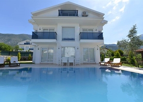 Вилла с частным бассейном в Фетхие