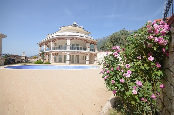 Большой дом для всей семьи в Оваджик, Фетхие