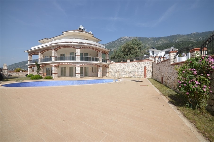 Большой дом для всей семьи в Оваджик, Фетхие